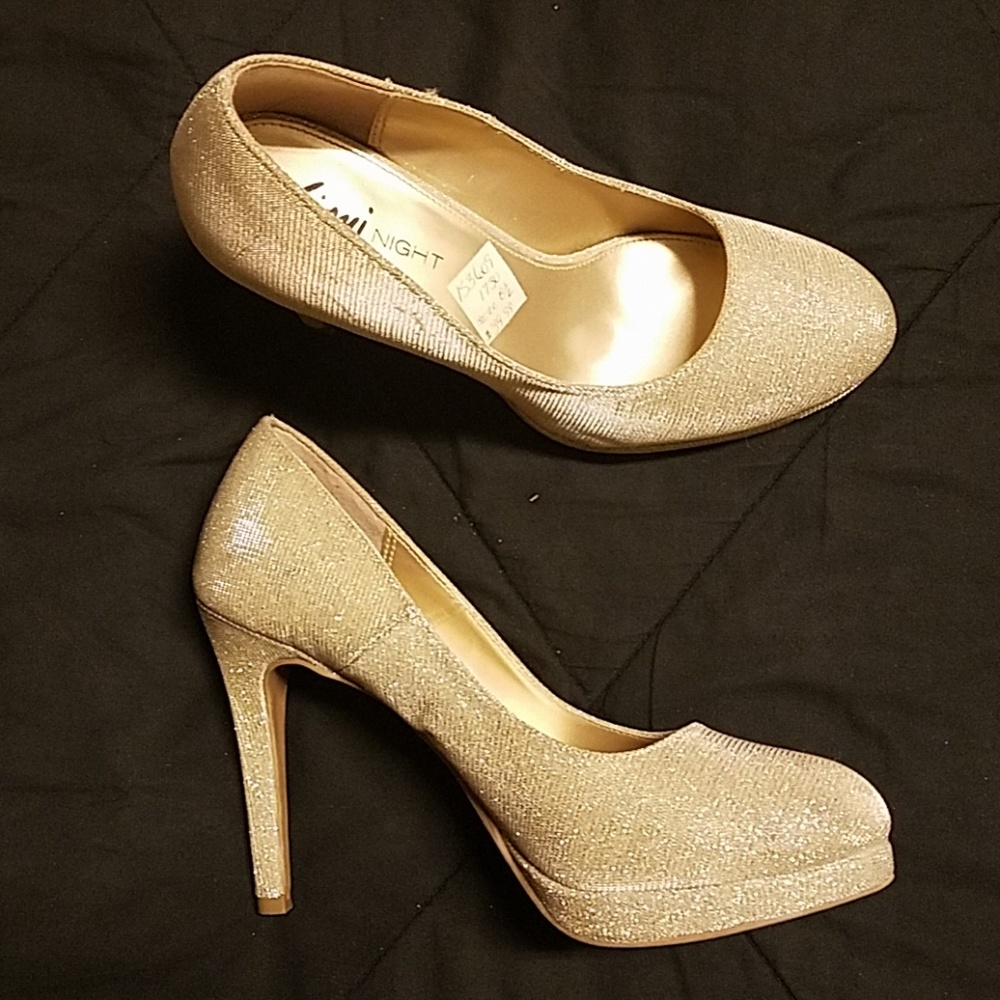Shimmer sequence heels